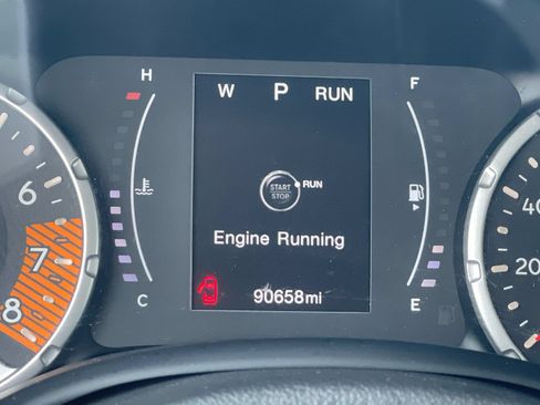 Used 2020 Jeep Renegade Sport FWD image 29