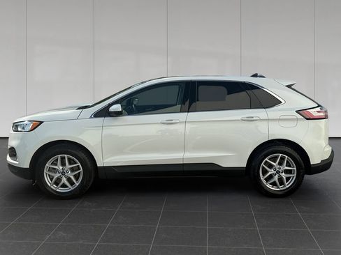 Used 2021 Ford Edge SEL w/ Convenience Package AWD/4WD image 2