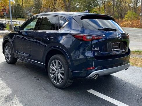 New 2025 MAZDA CX-5 Signature image 7