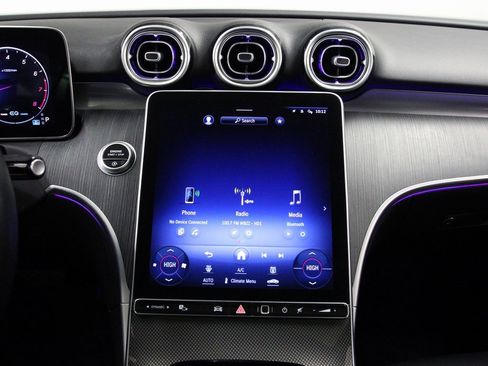 Certified 2022 Mercedes-Benz C 300 4MATIC Sedan image 15