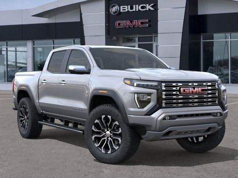 New 2026 GMC Canyon Denali image 7