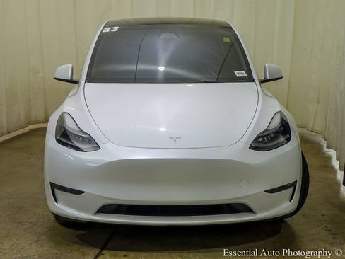 Used 2023 Tesla Model Y Long Range AWD/4WD image 7