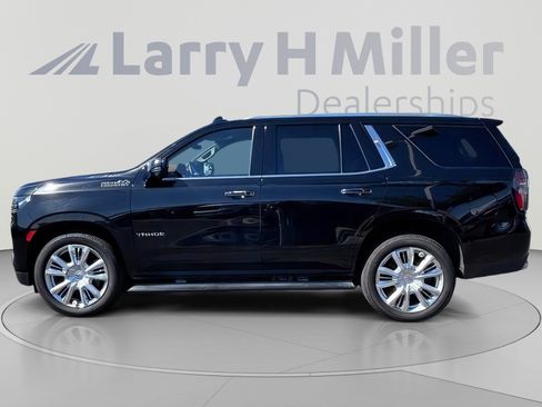 Used 2022 Chevrolet Tahoe High Country AWD/4WD image 3