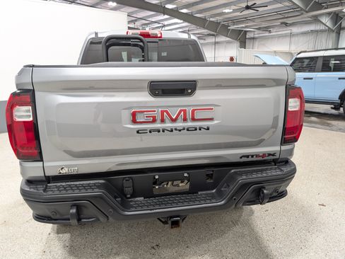 Used 2024 GMC Canyon AT4X w/ AT4X AEV Edition AWD/4WD image 4