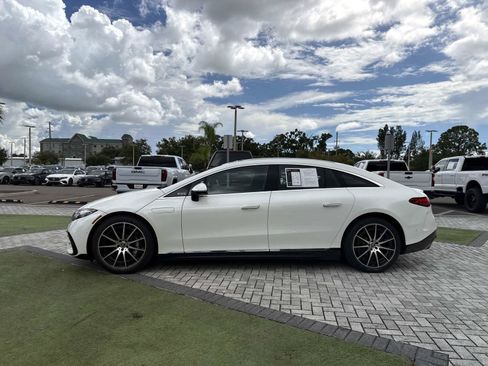 Used 2023 Mercedes-Benz EQS 450+ Sedan image 3