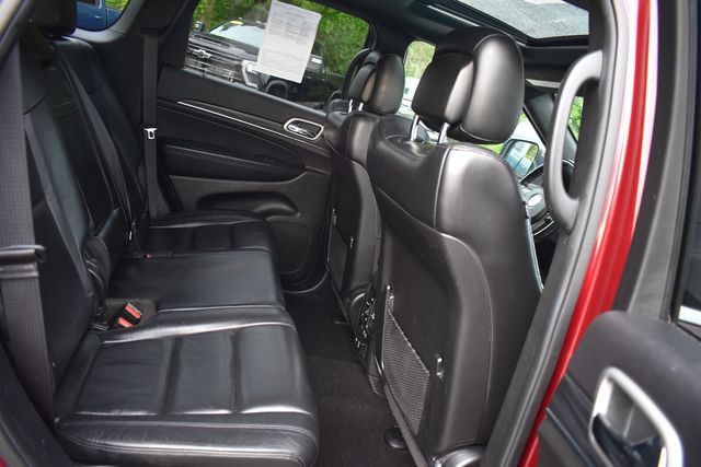 Used 2021 Jeep Grand Cherokee Limited AWD/4WD image 17