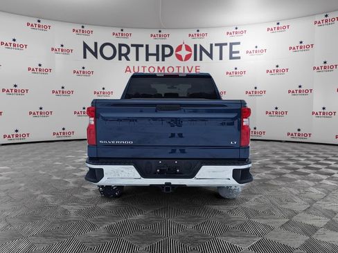 Used 2022 Chevrolet Silverado 1500 LT w/ Bed Protection Package image 6