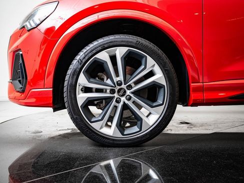 Used 2022 Audi Q3 2.0T Premium Plus image 13