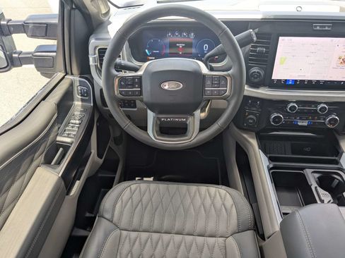 Certified 2026 Ford F350 Platinum w/ Platinum Plus Package AWD/4WD image 17