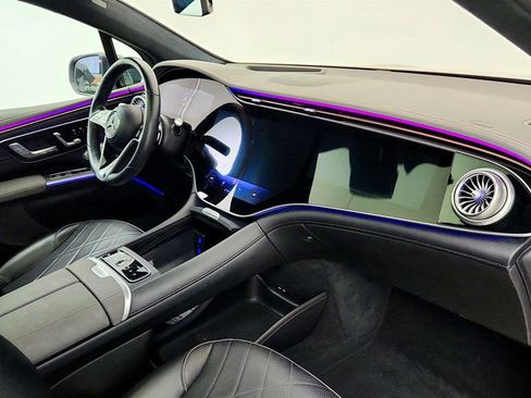 Used 2023 Mercedes-Benz EQS 580 4MATIC SUV image 24