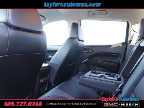 Used 2022 GMC Canyon AT4 image 32