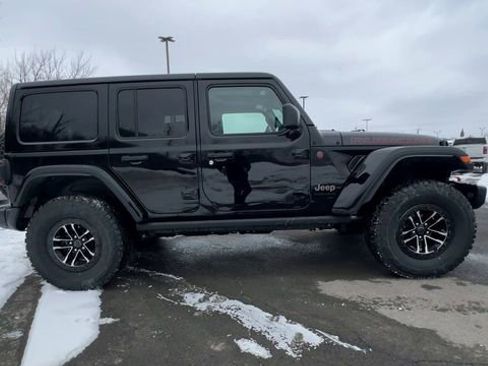 New 2026 Jeep Wrangler Unlimited Rubicon image 9