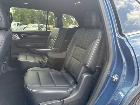 New 2026 Buick Enclave Avenir w/ Super Cruise Package image 11