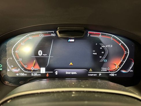 Used 2021 BMW 750i xDrive w/ Executive Package image 35