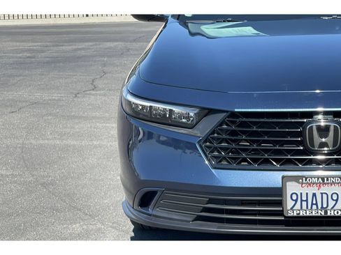 Used 2023 Honda Accord EX image 40