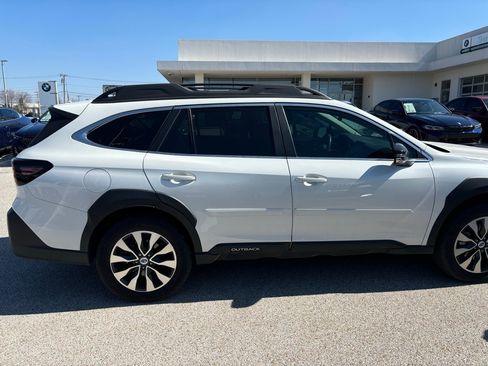 Used 2025 Subaru Outback Limited image 4