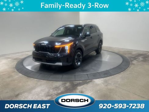 New 2026 Kia Sorento S w/ S Panoramic Sunroof Package image 1