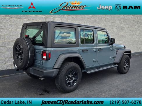 Used 2024 Jeep Wrangler Unlimited Sport AWD/4WD image 5