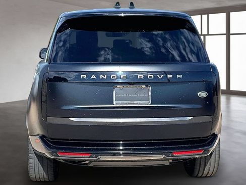 Used 2023 Land Rover Range Rover SE AWD/4WD image 4