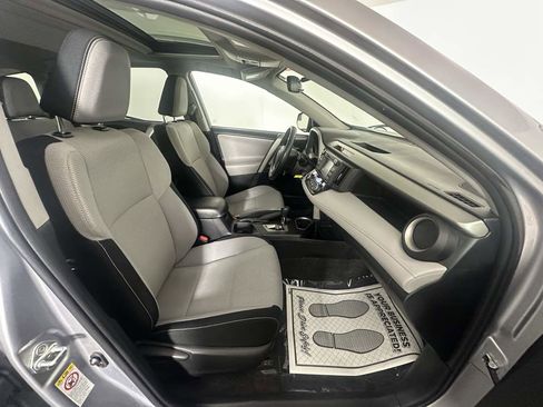 Used 2016 Toyota RAV4 XLE image 25