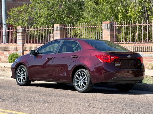 Used 2017 Toyota Corolla SE 50th Anniversary FWD image 4