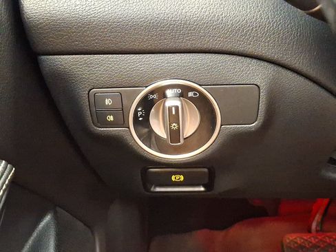 Used 2017 Mercedes-Benz GLA 250 4MATIC image 24