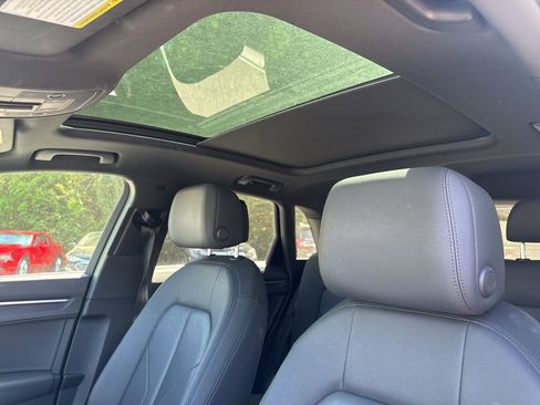 Used 2021 Audi Q3 2.0T Premium image 20