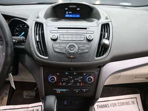 Used 2018 Ford Escape SE image 18