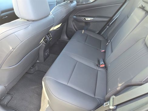 Used 2025 Lexus NX 250 FWD w/ Towing Package (2000 Lbs) image 30