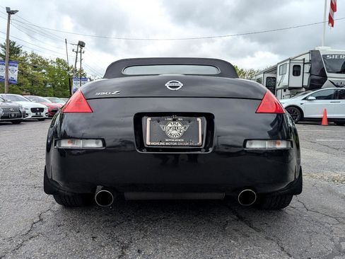 Used 2006 Nissan 350Z Touring image 9