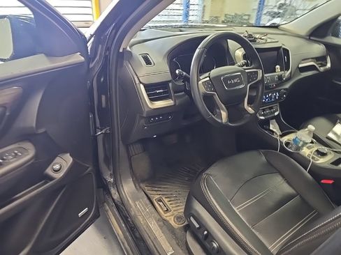 Used 2024 GMC Terrain Denali w/ Black Diamond Edition AWD/4WD image 6