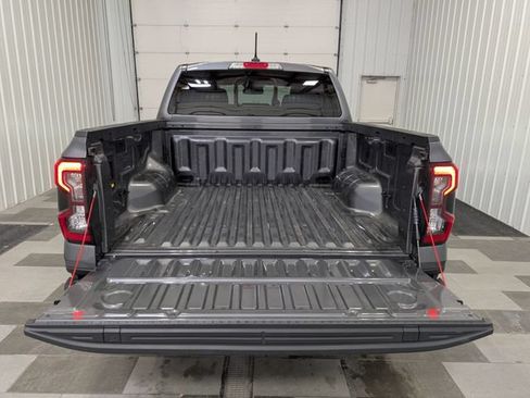 Used 2025 Ford Ranger Lariat w/ FX4 Off-Road Package AWD/4WD image 25