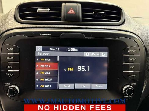 Used 2019 Kia Soul + image 22