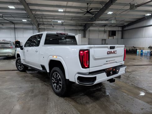 Used 2023 GMC Sierra 2500 AT4 w/ AT4 Premium Plus Package image 4