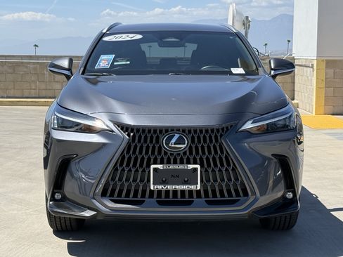 Certified 2024 Lexus NX 250 FWD w/ Towing Package (2000 Lbs) image 6
