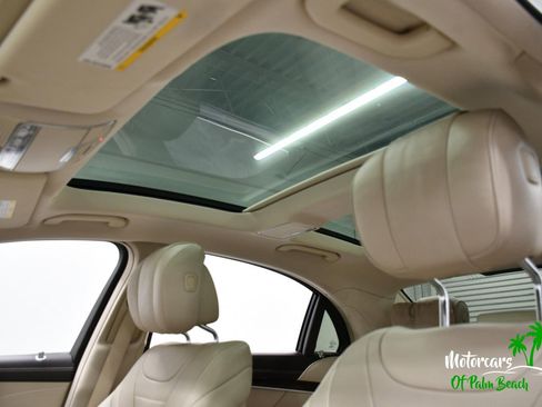 Used 2019 Mercedes-Benz S 560 Sedan image 39