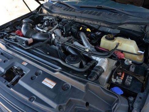 Used 2017 Ford F250 Lariat w/ Lariat Ultimate Package image 18