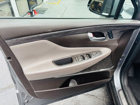 Used 2019 Hyundai Santa Fe FWD image 10