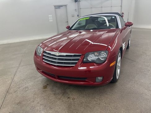 Used 2005 Chrysler Crossfire Limited image 5