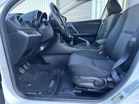 Used 2012 MAZDA MAZDA3 i Touring image 13