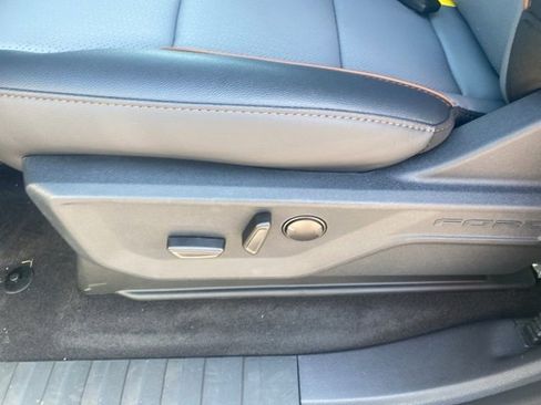 New 2025 Ford F150 Lariat w/ Equipment Group 501A Mid image 18