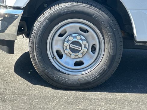 Used 2022 Ford F350 XL w/ Power Equipment Group image 23