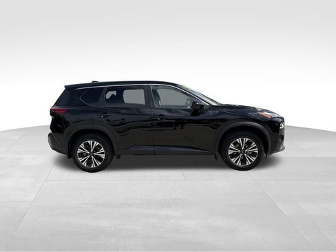 Used 2023 Nissan Rogue SV FWD image 9