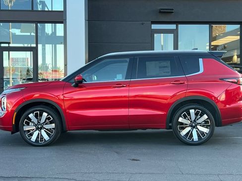 New 2026 Mitsubishi Outlander SEL image 8