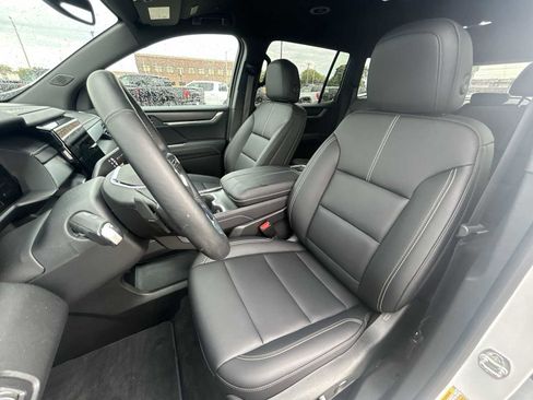 New 2025 GMC Acadia Elevation w/ Elevation Premium Package image 19