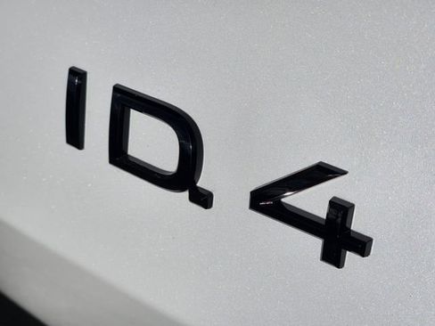 New 2026 Volkswagen ID.4 Pro S AWD/4WD image 10