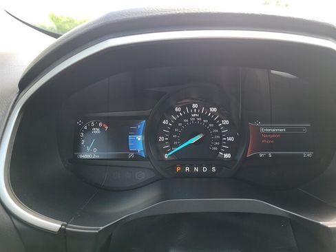 Used 2019 Ford Edge SEL w/ Equipment Group 201A FWD image 16