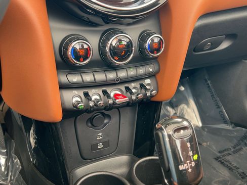 Used 2023 MINI Cooper S image 17