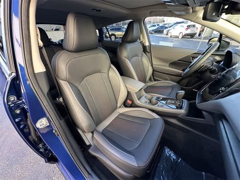 Certified 2025 Subaru Crosstrek 2.5i Limited w/ Crosstrek Mirror Package image 15