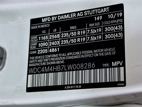 Used 2020 Mercedes-Benz GLB 250 4MATIC image 31